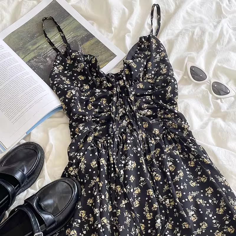 Black Floral Irregular V-Neck Pleated Sling Dress YM472