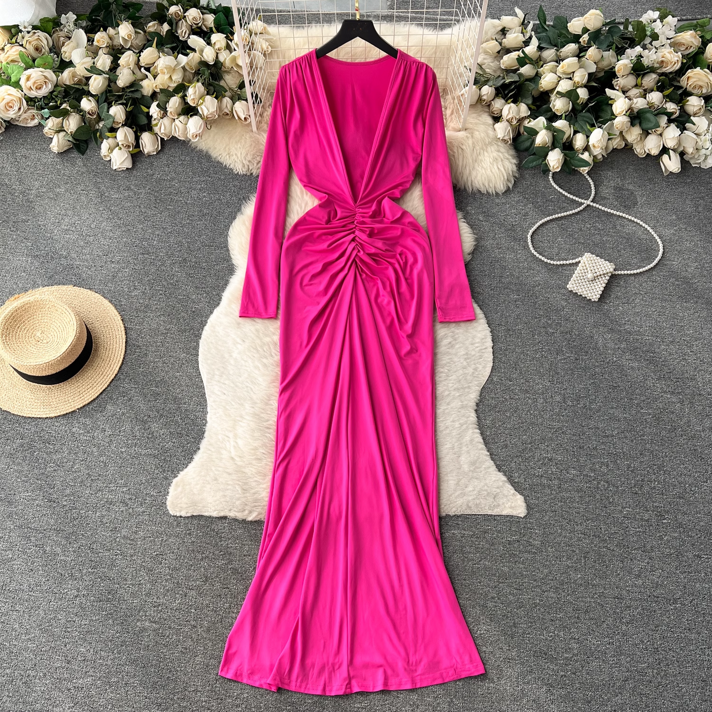 Deep V-neck low-cut long-sleeved pleated mid-length dress  YM443