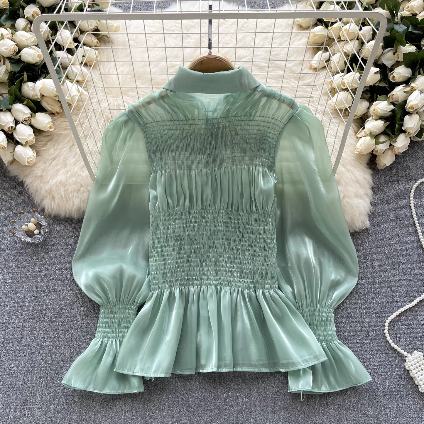 Women's short ruffled puff sleeve blouses YM567