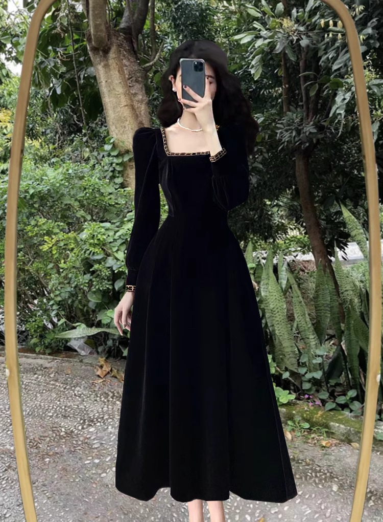 Black square neck velvet long dress YM713