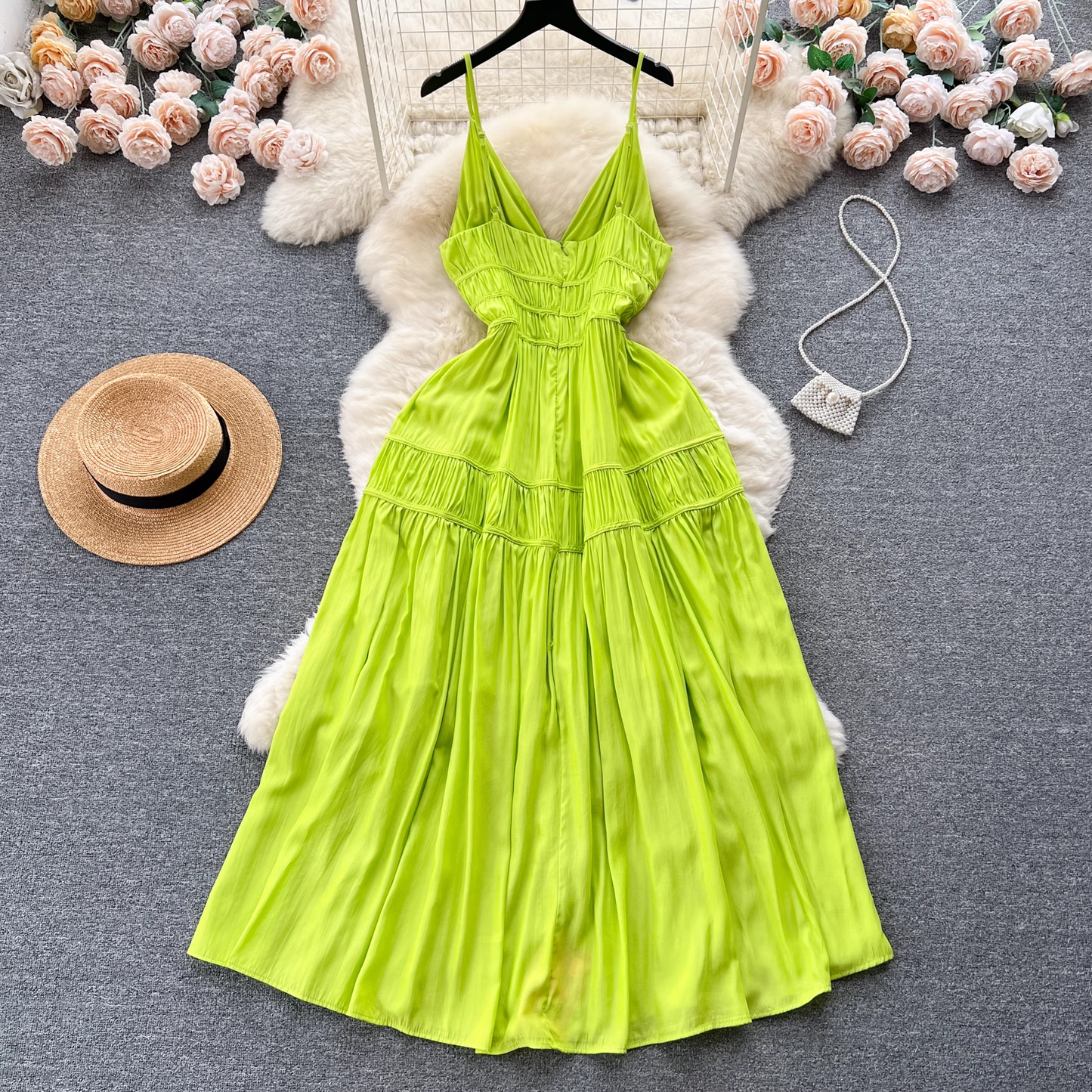 Holiday style pleated V-neck suspender dress for women YM438