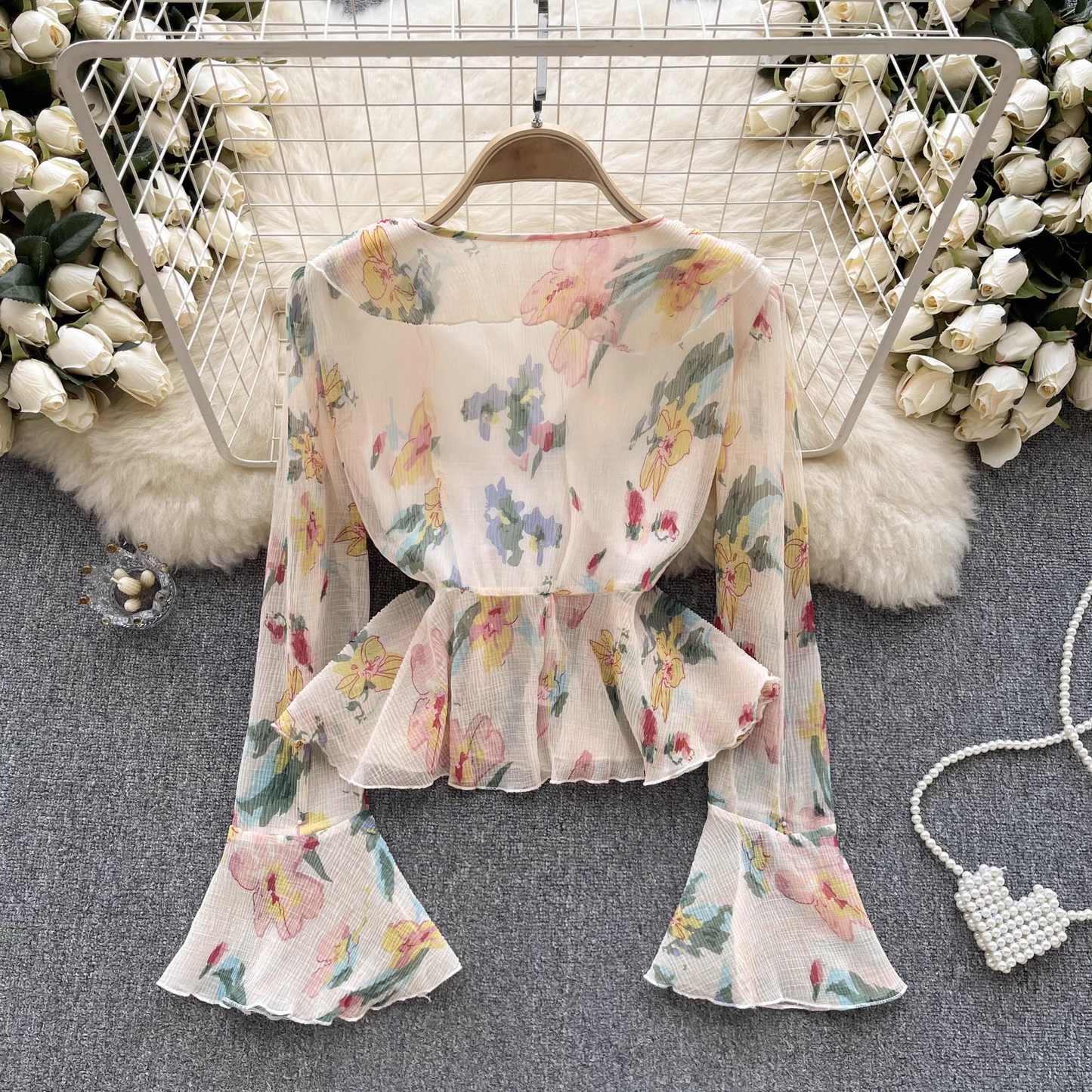 Women's trumpet long sleeve ruffled printed chiffon blouse,YM113