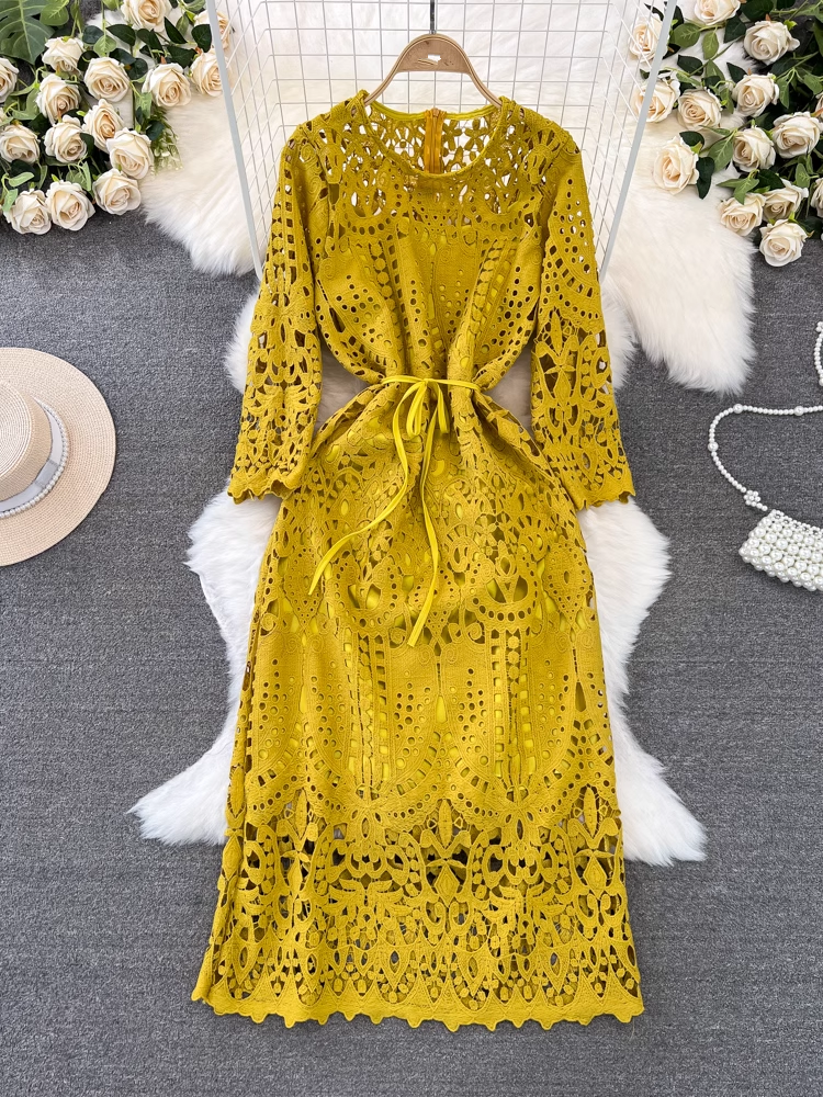 Women's long-sleeved round neck mid-length hollow lace dress YM882