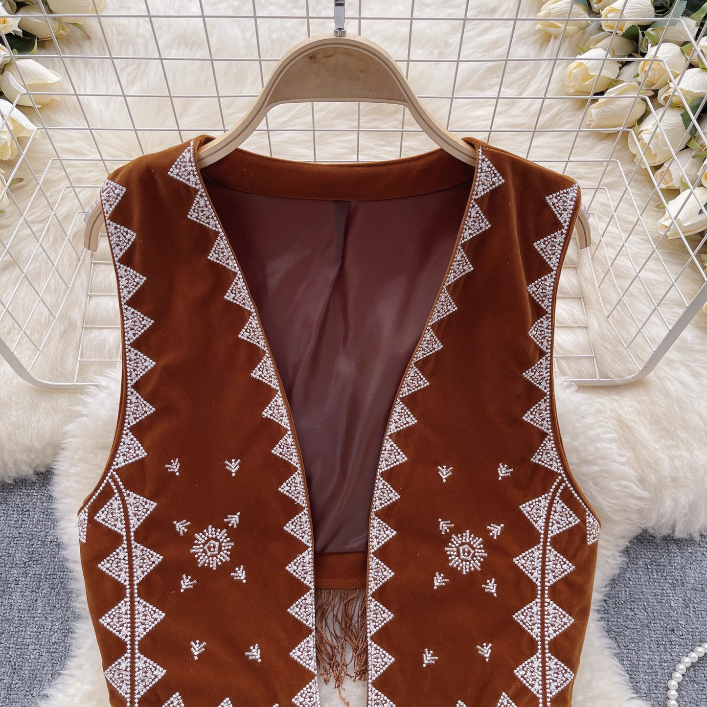 Summer ethnic embroidery tassel design niche jacket vest top  YM493