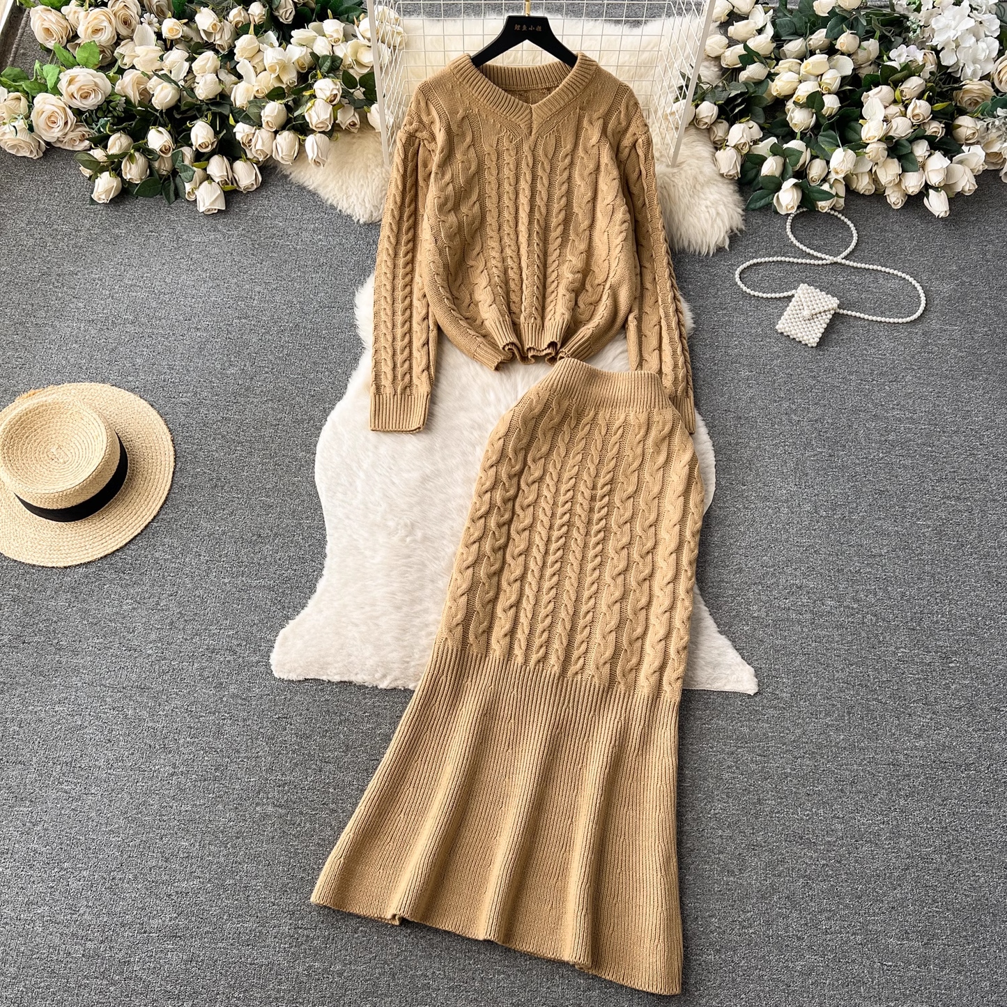 Retro twist long-sleeved sweater + mermaid skirt two-piece set YM570