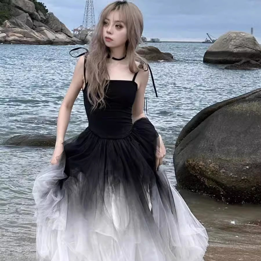 Retro Black Gradient Puffy Suspender Dress YM1499