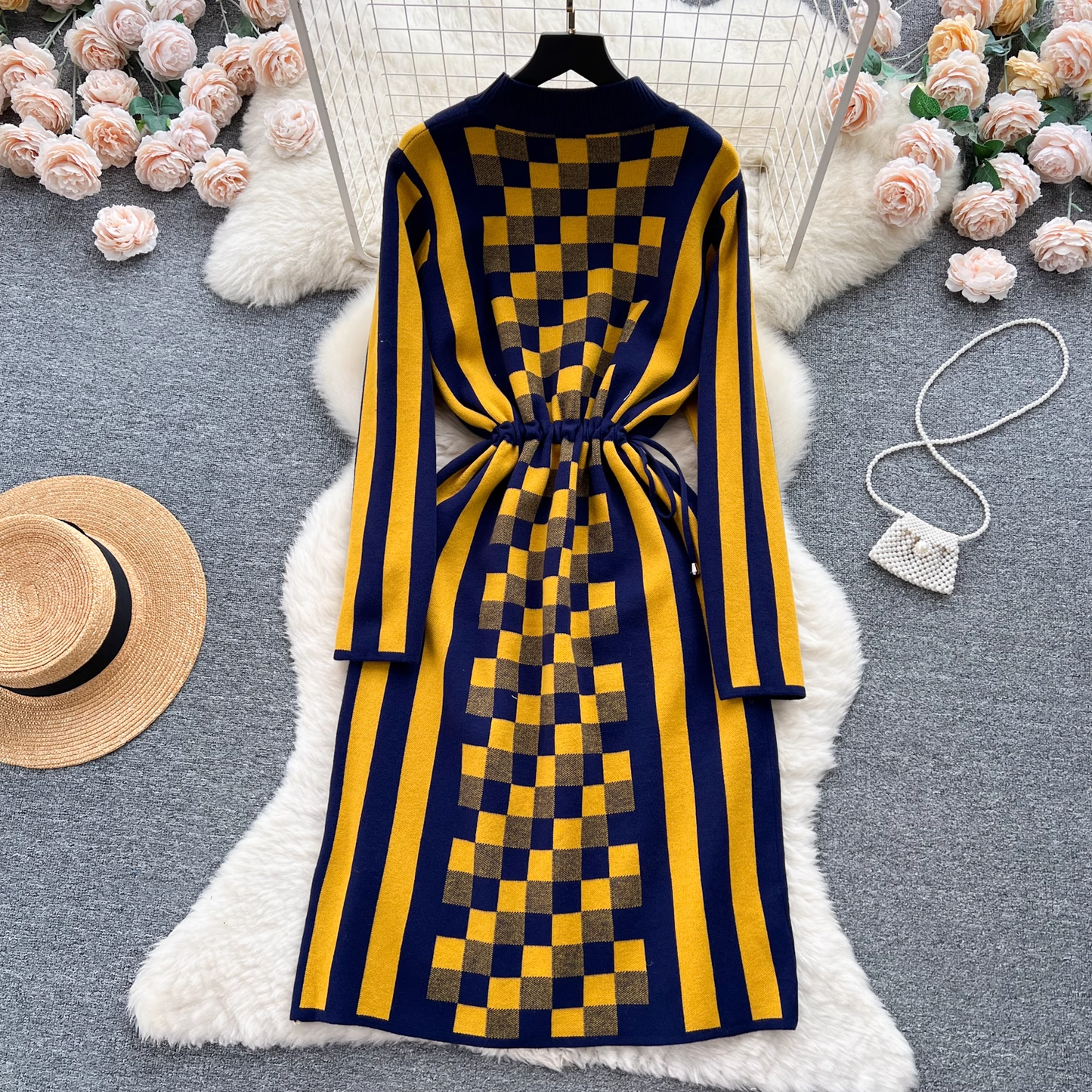 New women's design color-blocked checkerboard drawstring waist long-sleeved knitted dress for women YM617