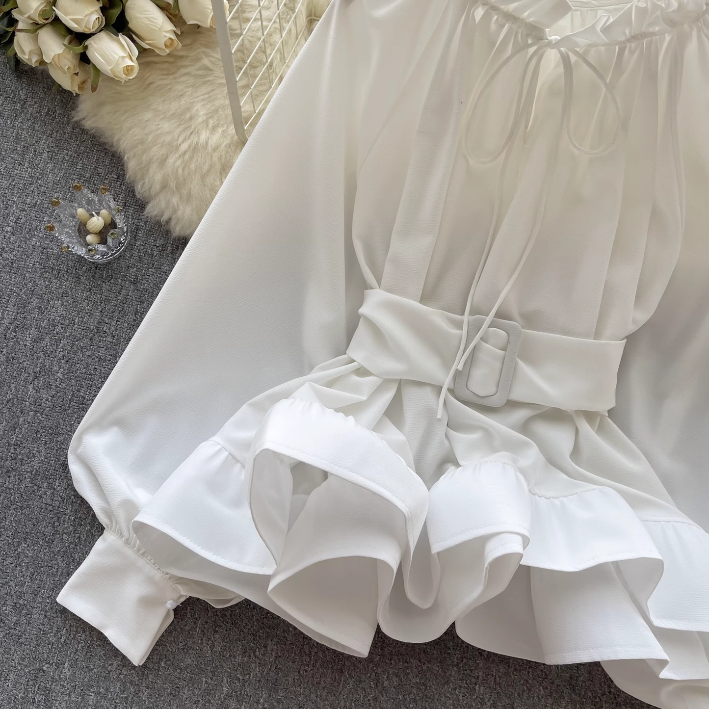 Women's Retro Court Style Waist Belt Ruffle Hem Blouses  YM317