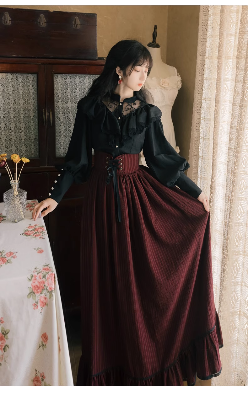 Palace retro long-sleeved lace shirt striped long skirt two-piece dress YM688