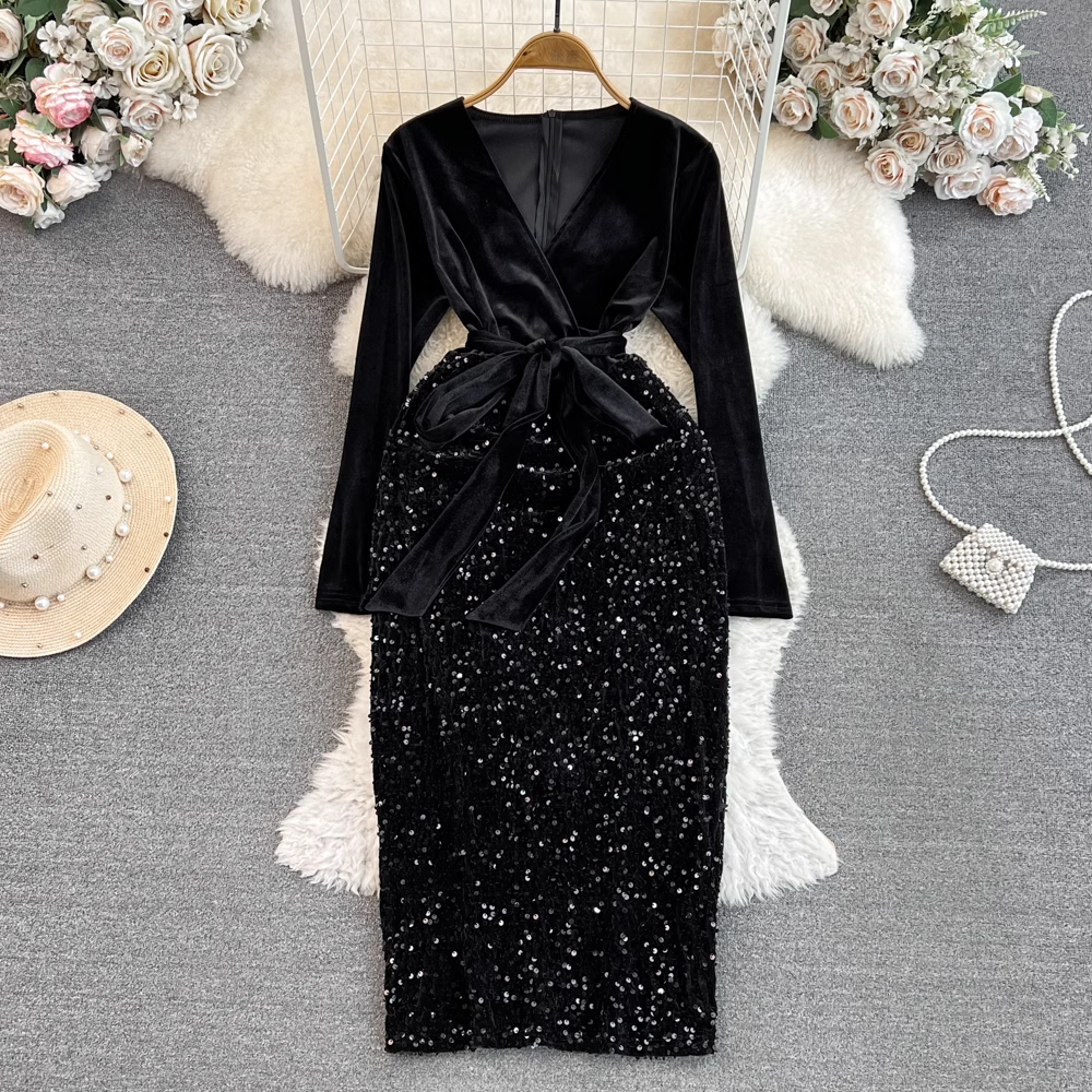 Long-sleeved V-neck waist slimming mid-length velvet spliced sequin dress YM828