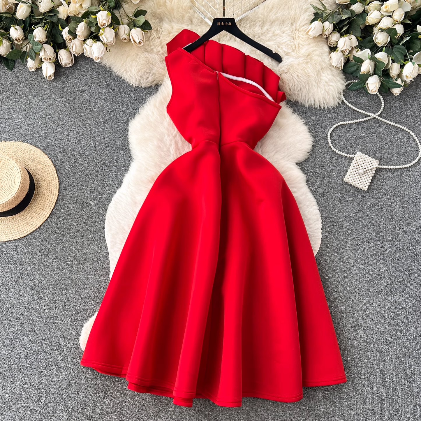 High-end three-dimensional petal dress YM450