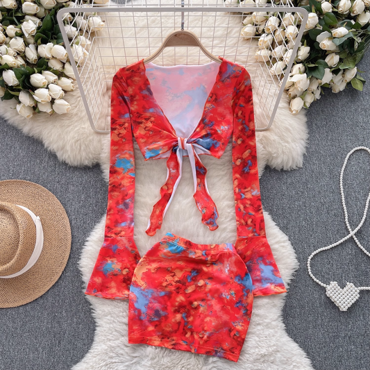 Floral trumpet sleeve top women's short section navel bag hip skirt two-piece suit summer  YM400