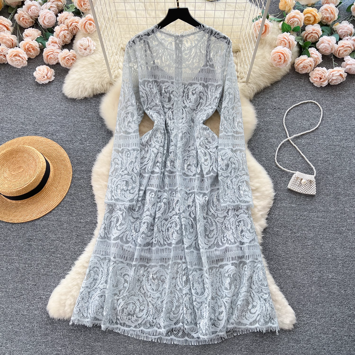 Women's Retro Round Neck Long Sleeve Lace Dress YM351