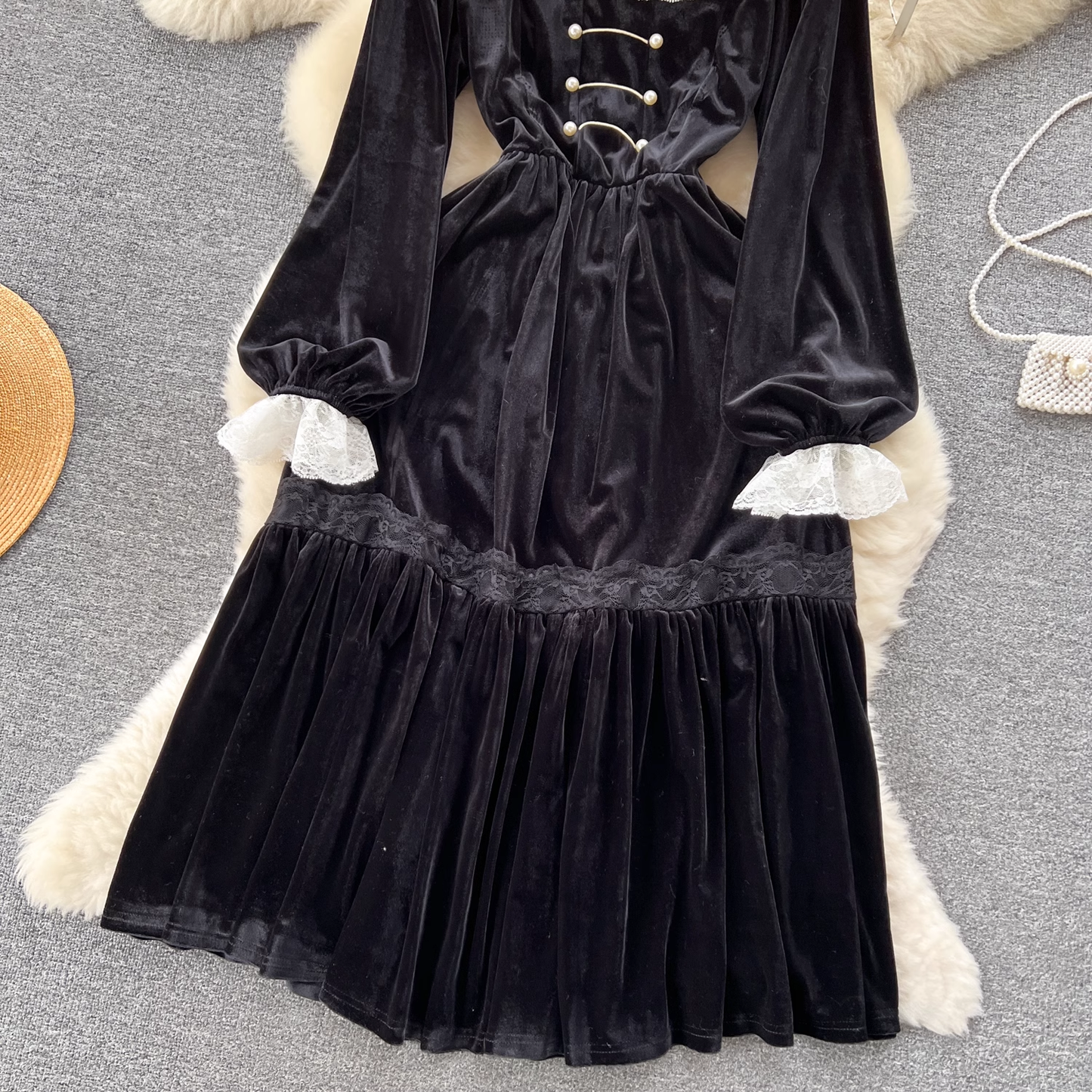 Retro dress women's lace patchwork waist ruffle velvet dress YM809