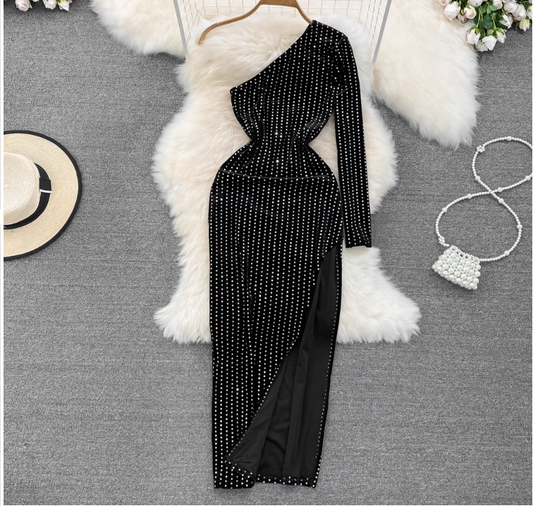 Fashionable and sexy oblique shoulder diamond high slit dress YM817