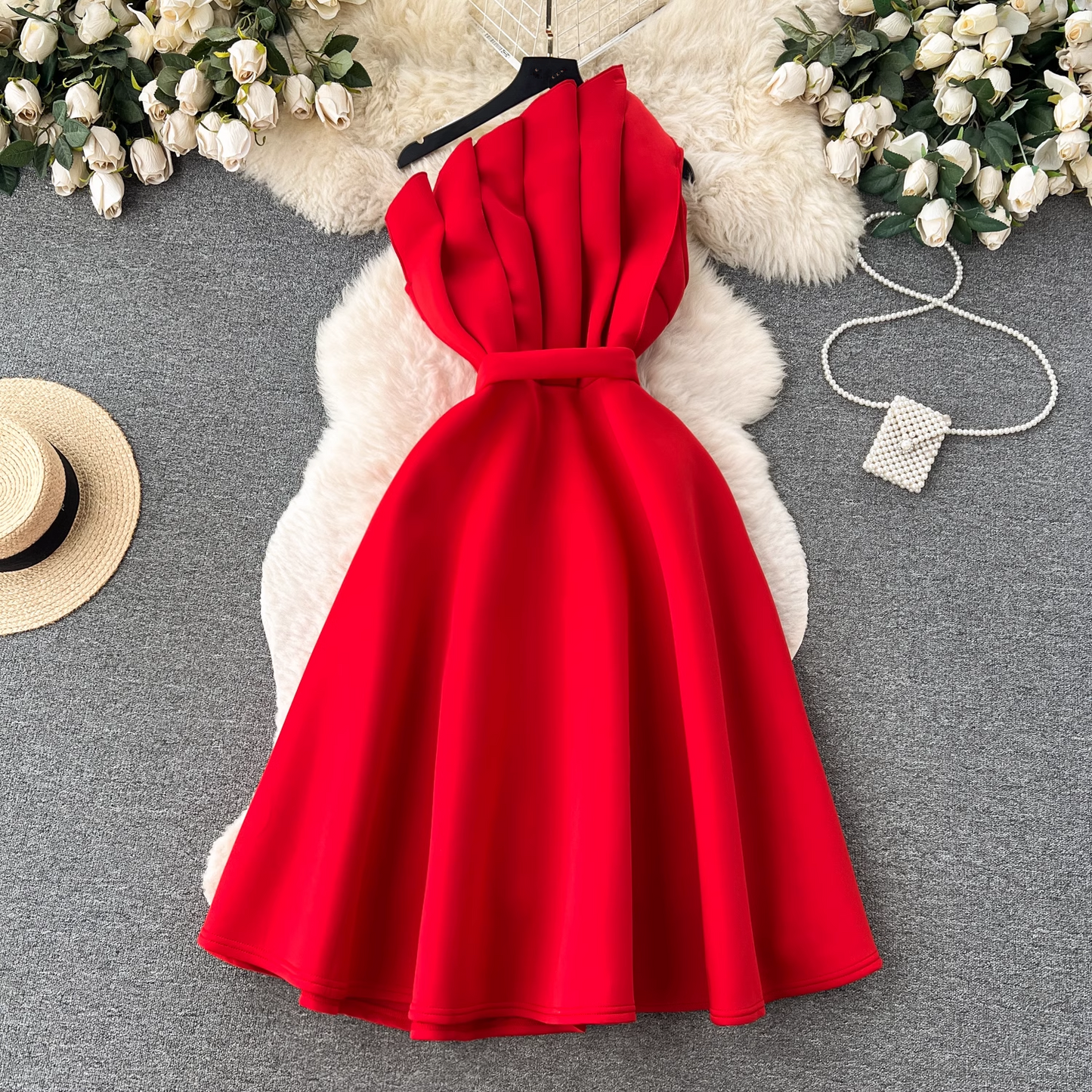 High-end three-dimensional petal dress YM450