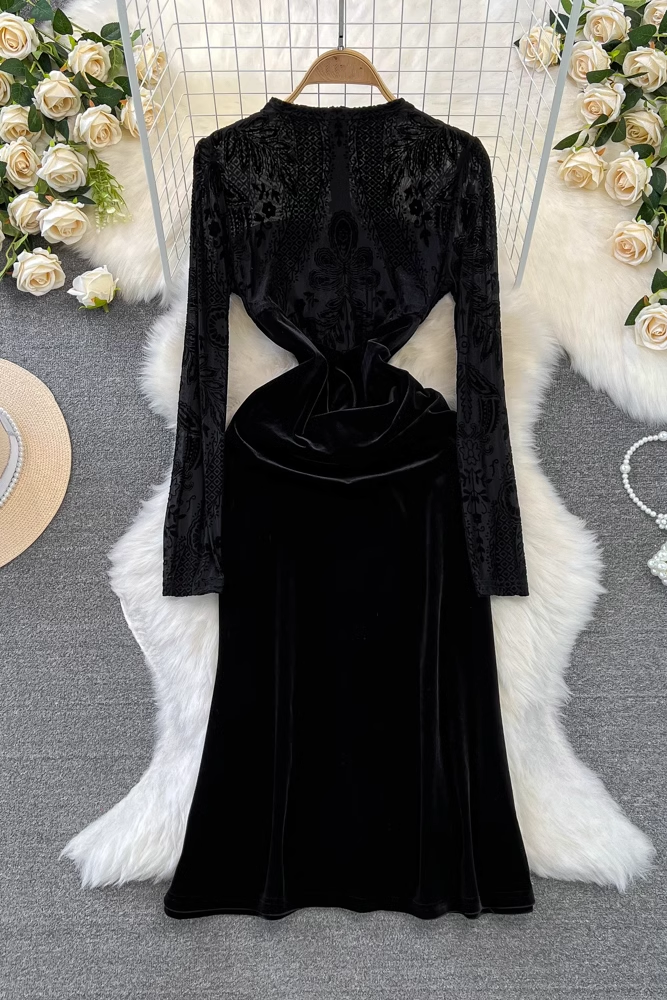 Black mid-length a-line velvet dress YM981