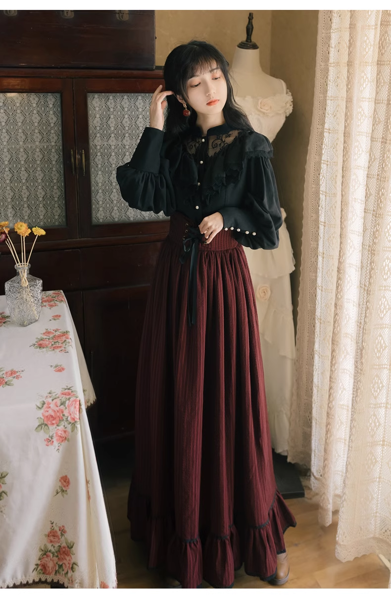 Palace retro long-sleeved lace shirt striped long skirt two-piece dress YM688