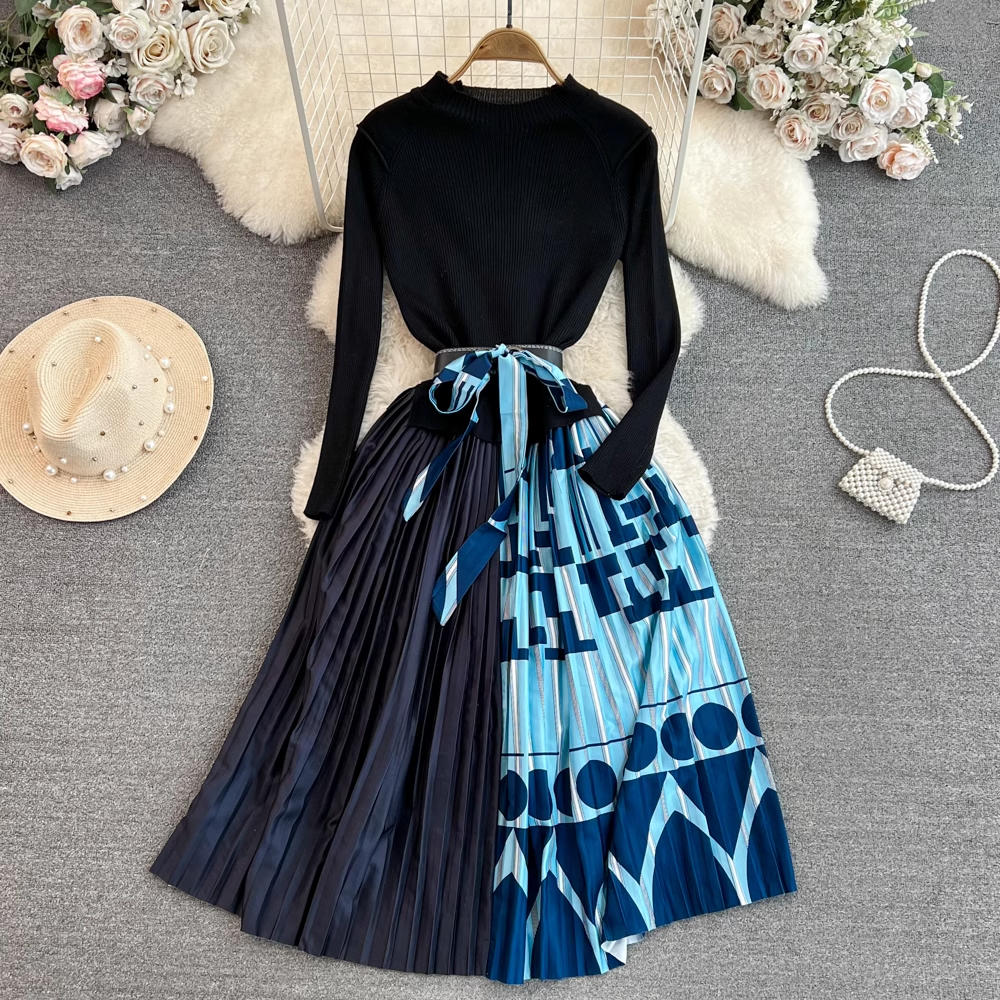 Long-sleeved stand-collar knitted patchwork A-line printed pleated dress YM580